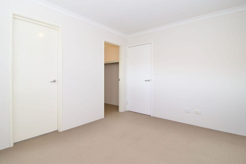 15 Laurina Turn , Baldivis