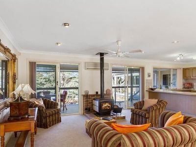 7 Carey Parade, Tamborine Mountain