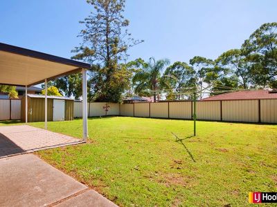 230 Hill end Road, Doonside