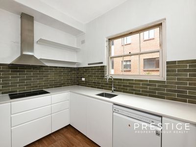 32 / 13A  Queen St, Arncliffe