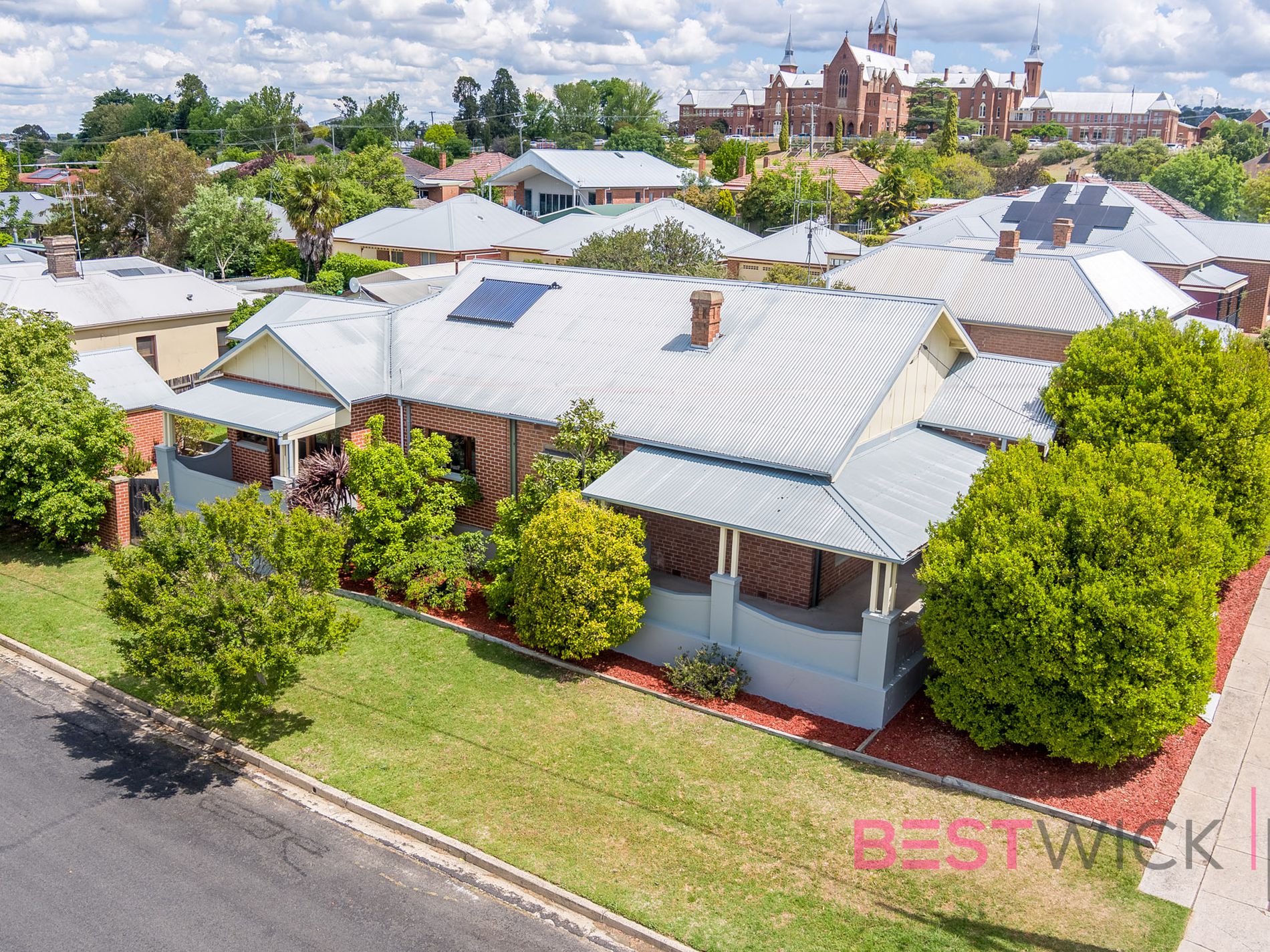 200 Bentinck Street, Bathurst