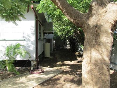 123 Ash street, Barcaldine