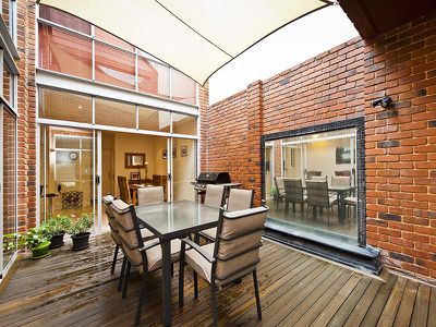 42 Mere View Way, Subiaco