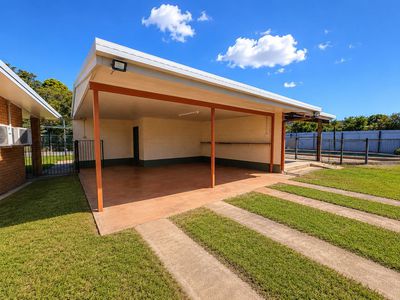 35 Holm Street, Atherton