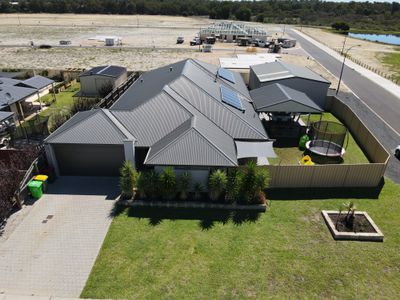 93 Braidwood Drive, Australind