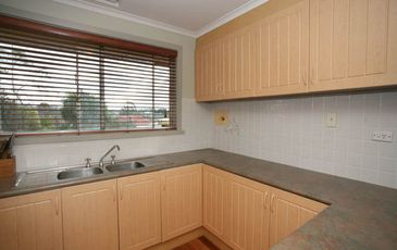 8 Slingsby Avenue, Beaconsfield