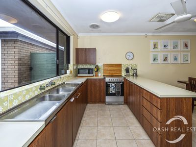 46 Ackworth Cres, Warwick