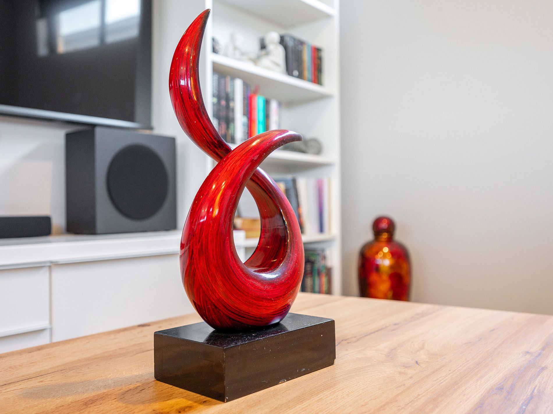 26 Gossan Chase, Piara Waters