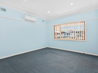 1 / 54 Addison Avenue, Lake Illawarra