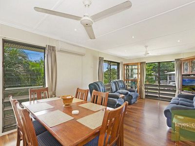 42 Blaxland Crescent, Vincent