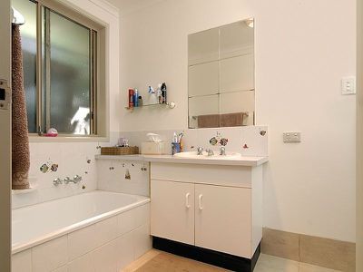 33 Hooper Cres, Tewantin
