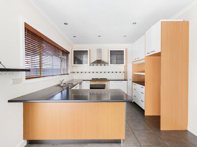 2 Gwelo Street, West Footscray