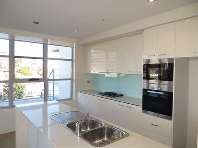 32 / 2-12 Young Street, Wollongong