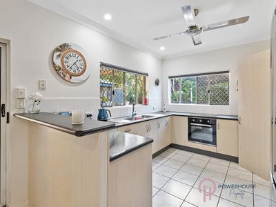 32 Albatross Street, Kewarra Beach