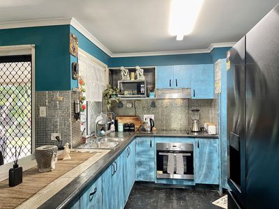 2 / 2 Hakea Court, Kawungan