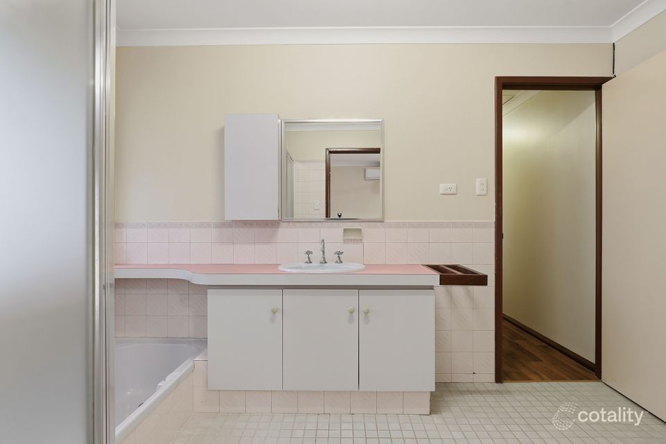 114 Currie Street, Warnbro