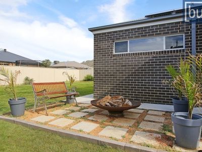 12 Mcdougall Gr, Wodonga