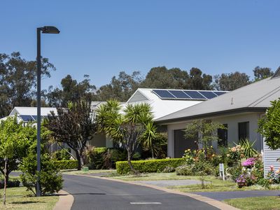 63 / 2 Glenabbey Drive, Dubbo