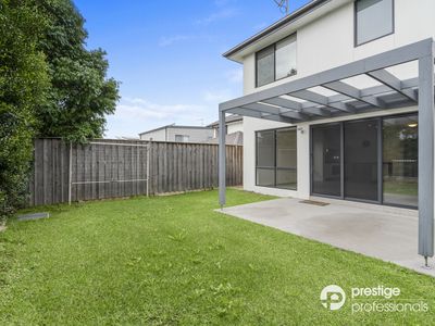 8 Mclachlan Place, Moorebank