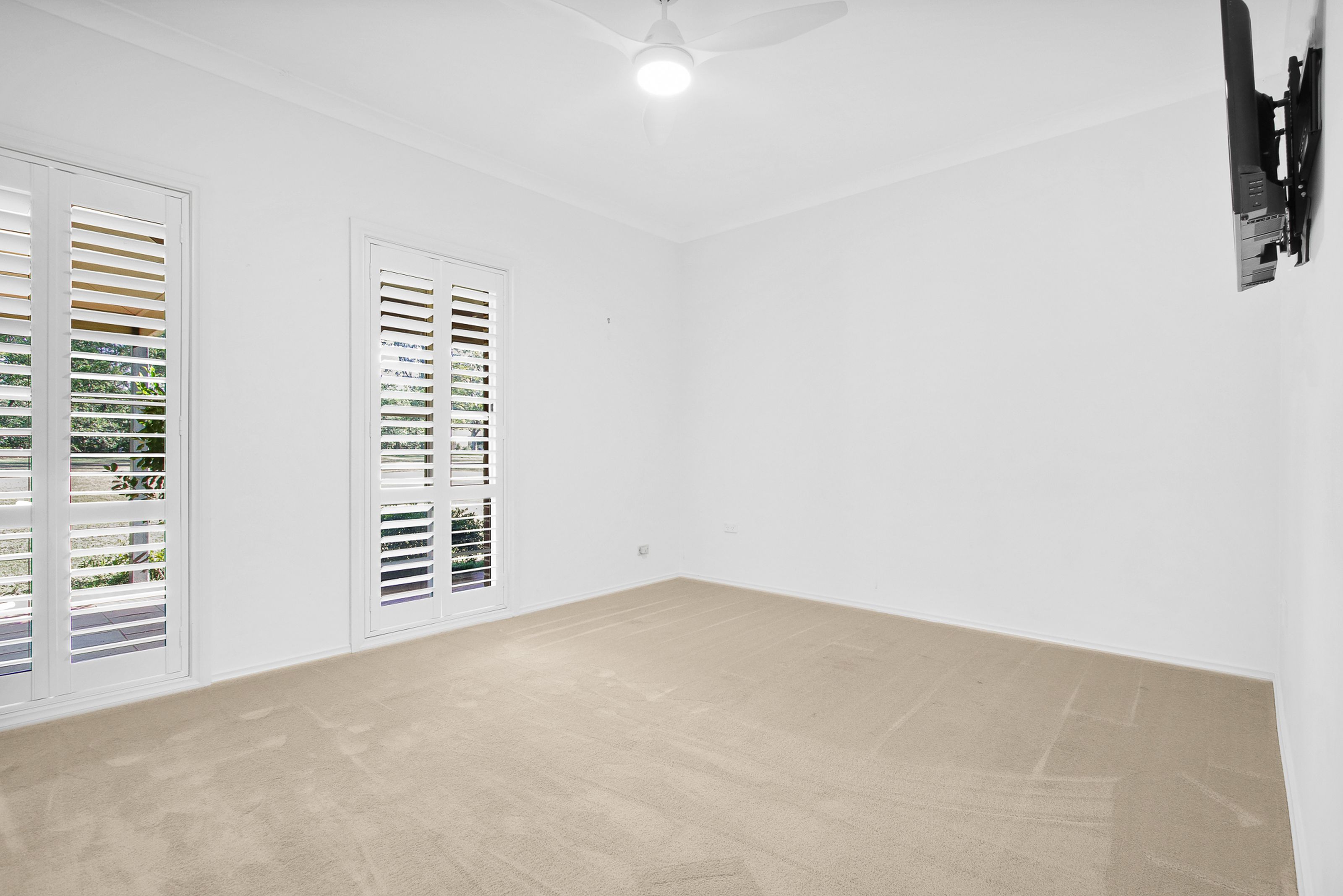 9 Avon Place, WINDSOR DOWNS