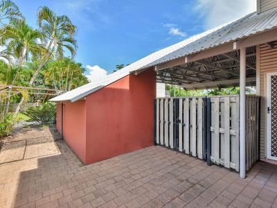 A5 / 3 Fairway Drive, Driver