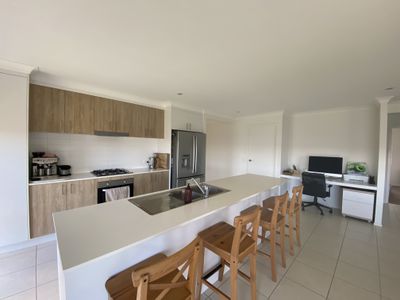 1 O'Connell Pde, Urraween