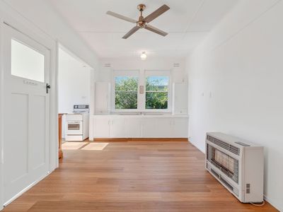 10 Wade Street, Crookwell