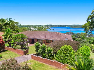 25 Hillcrest Avenue, North Narooma