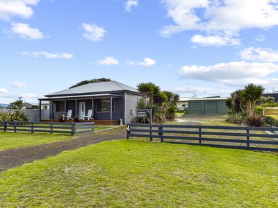 4 McCourt Street, Beachport
