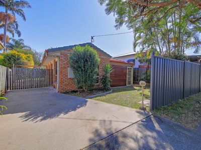 2222 Wynnum Road, Wynnum