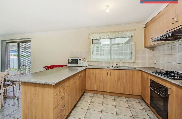 34 Willmott Drive, Craigieburn