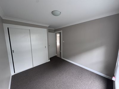 1 The Bounty, Manyana