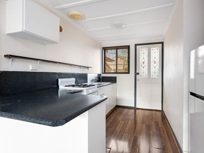 2 / 90 Bourke Street, Piccadilly