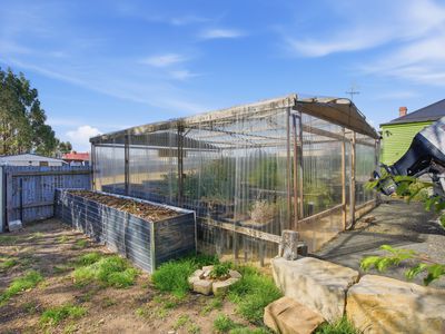 8 Johnston Street, Parattah