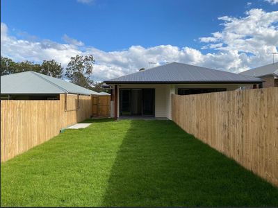 2 / 14 Boydaw Road, Ormeau