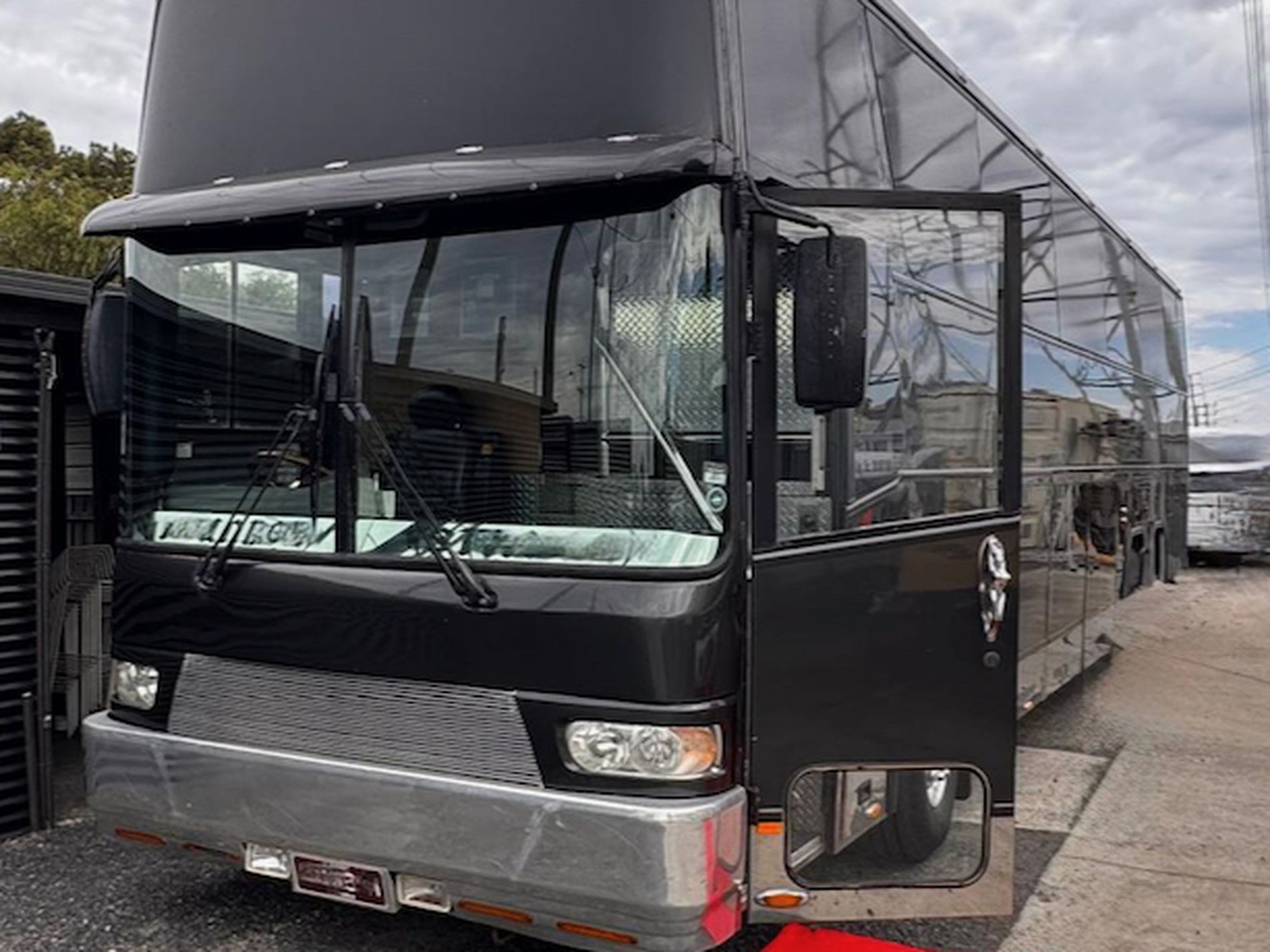 Premium Party Bus for Sale | High-End Fit-Out | Turnkey Entertainment Asset