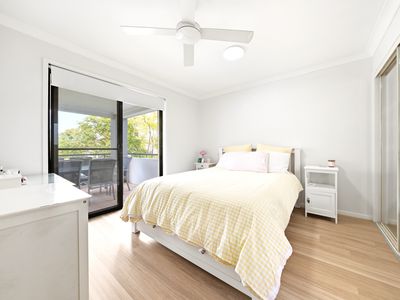 53 / 52 Newstead Terrace, Newstead