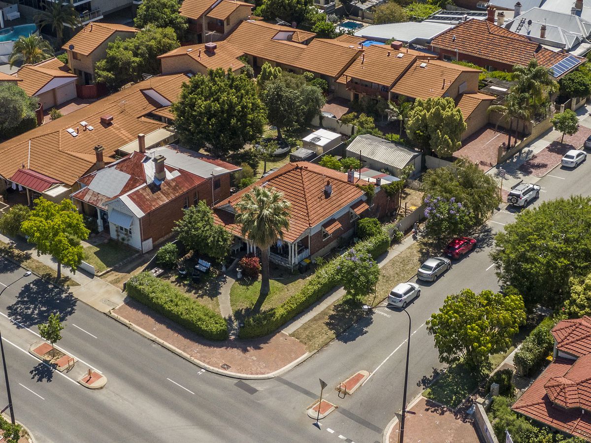 357 LORD STREET, Highgate, Highgate - Thumbnail 2