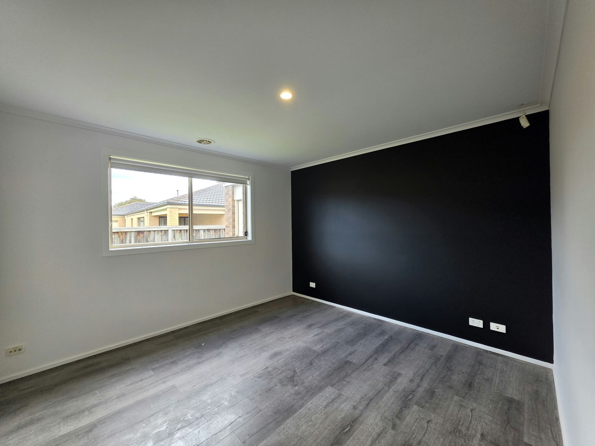 32 Laurence Way, Tarneit
