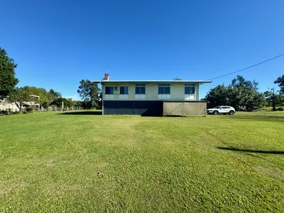 205 Baraang Drive, Broadwater