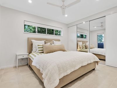 207a Greenslopes Street, Edge Hill