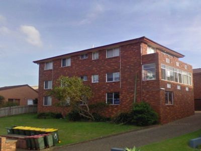 9 / 4 Surfside Drive, Port Kembla