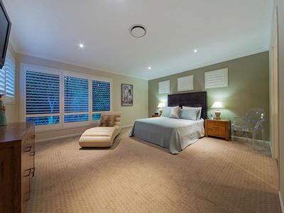 20 Baychester Place, Wakerley