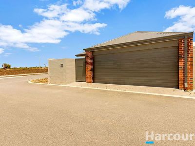 18 Trethowan Promenade, Alkimos