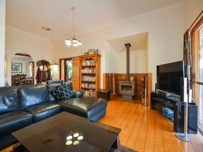 11 Bourke Street, Piccadilly