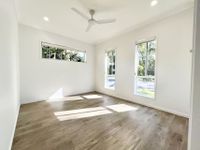 80 Redcomb Drive, Park Ridge