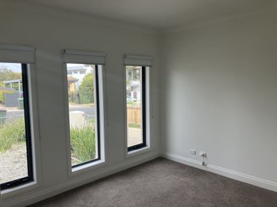 1/6 Daisy Street, Newtown