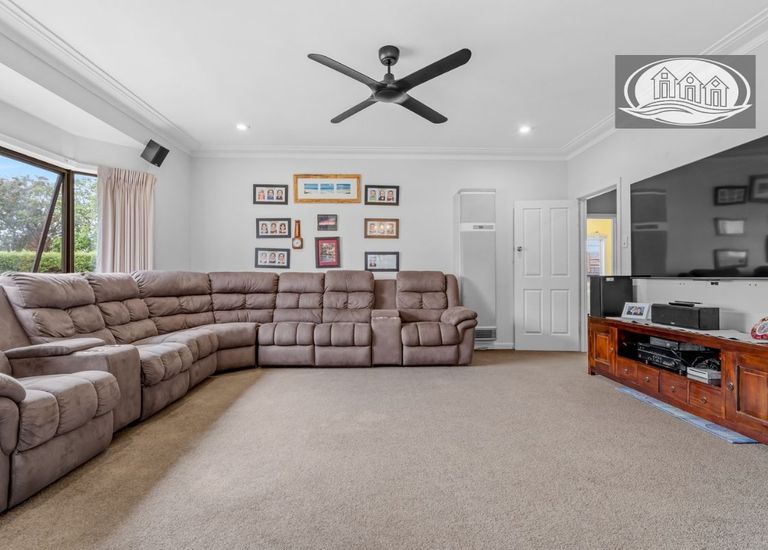 37 Waterford Avenue, Portland