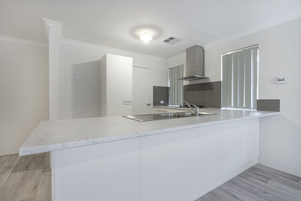 99 Weathering Cres, Baldivis