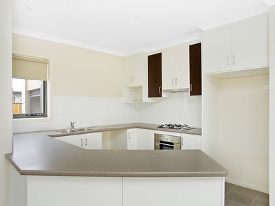 2 / 20 Senior Court, Highton